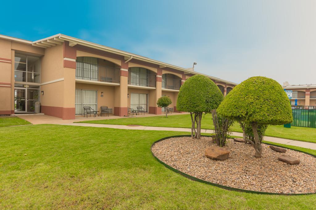 Howard Johnson By Wyndham Oklahoma City Okc Airport, Fairgrounds, I40 Екстер'єр фото
