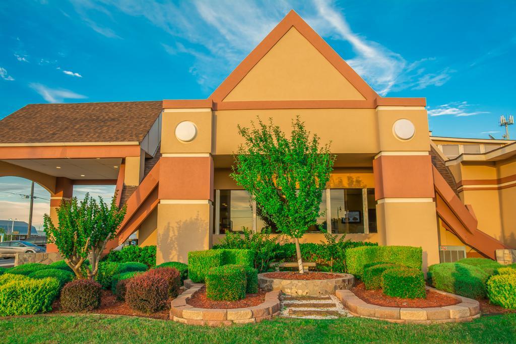 Howard Johnson By Wyndham Oklahoma City Okc Airport, Fairgrounds, I40 Екстер'єр фото