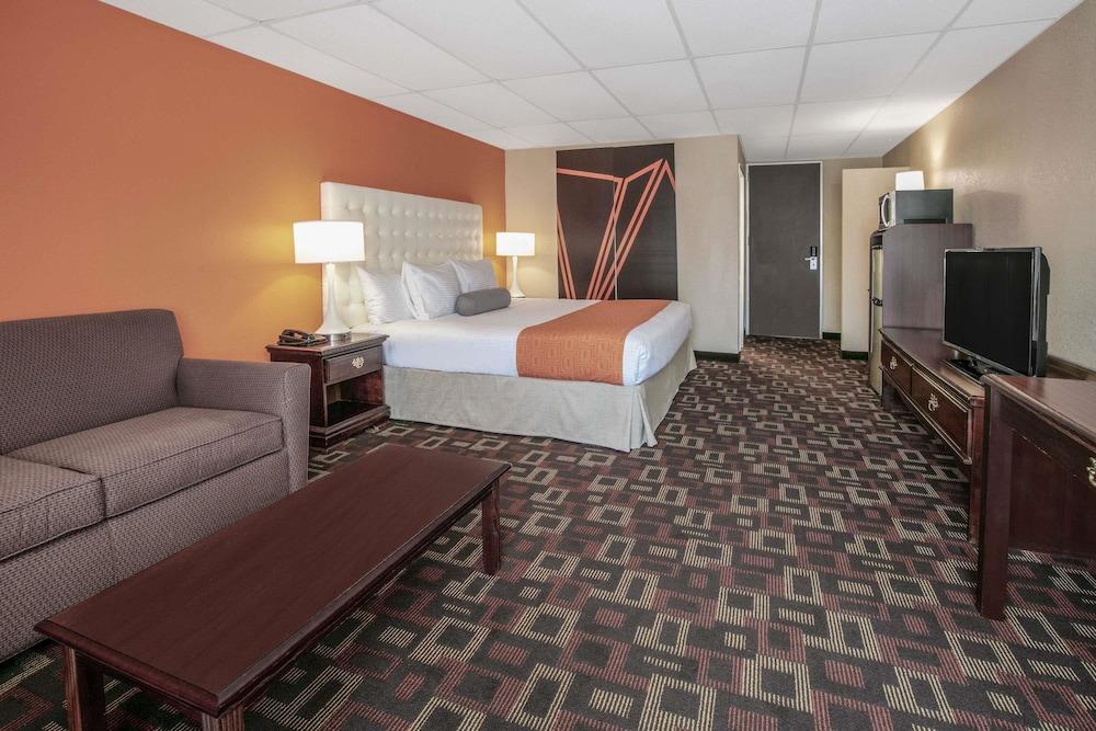 Howard Johnson By Wyndham Oklahoma City Okc Airport, Fairgrounds, I40 Екстер'єр фото